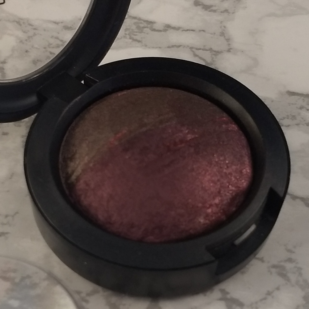 MAC COSMETICS Mineralize Duo Earthly Riches LE